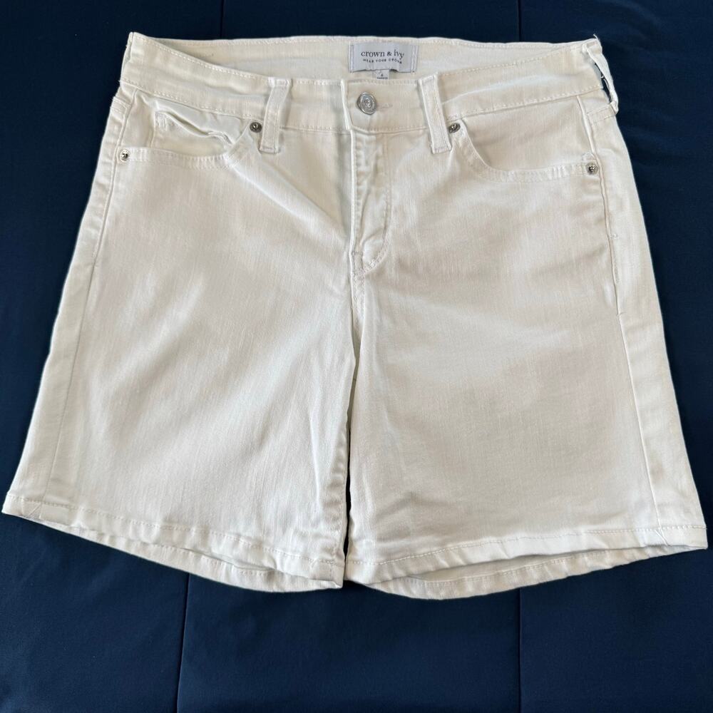 Crown & Ivy White Stretch Denim Shorts Women's Size 6
